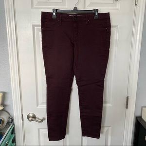 Mossimo Denim Mid-rise Jegging, size 12, burgundy